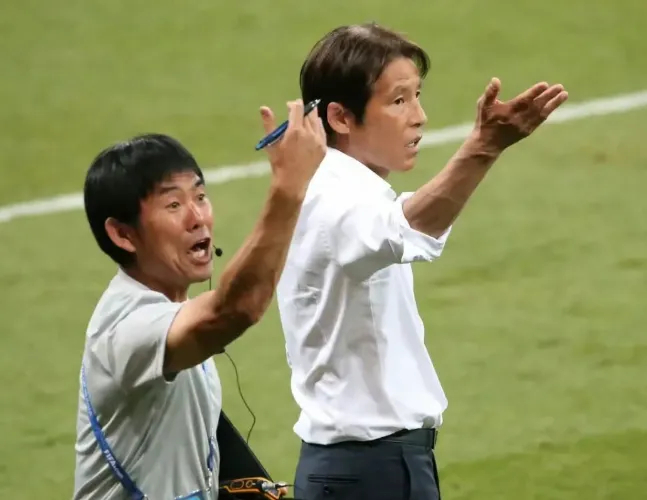 日本足球“按部就班”的底气:战术执行与经验传承 日本足球“按部就班”的底气:战术执行与经验传承
