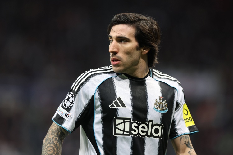 热刺正式接触纽卡求购托纳利 纽卡标价1亿英镑曼城加入竞争 热刺正式接触纽卡求购托纳利 纽卡标价1亿英镑曼城加入竞争