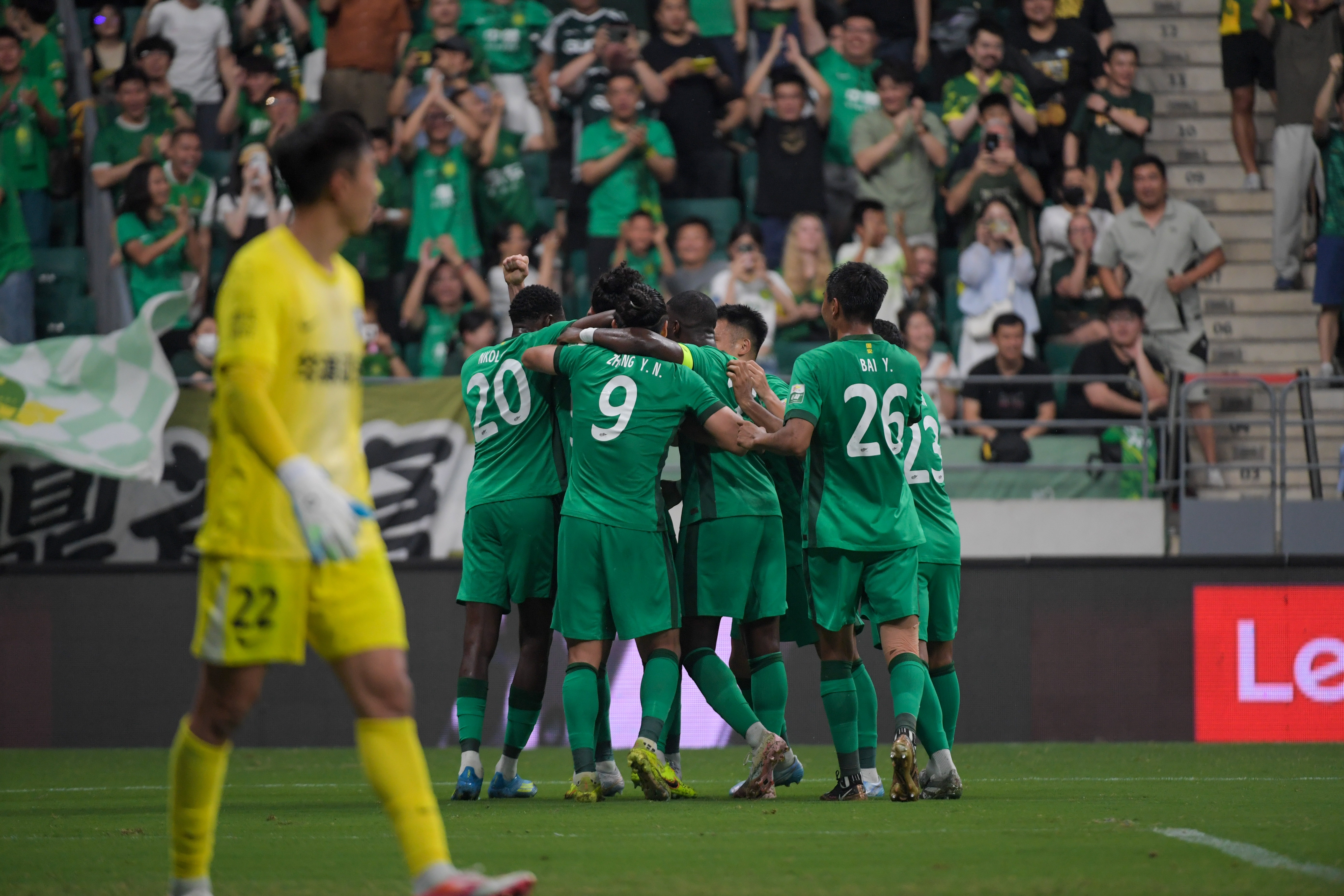 张稀哲无对抗伤退，国安1-0险胜三镇为齐鲁德比蓄力