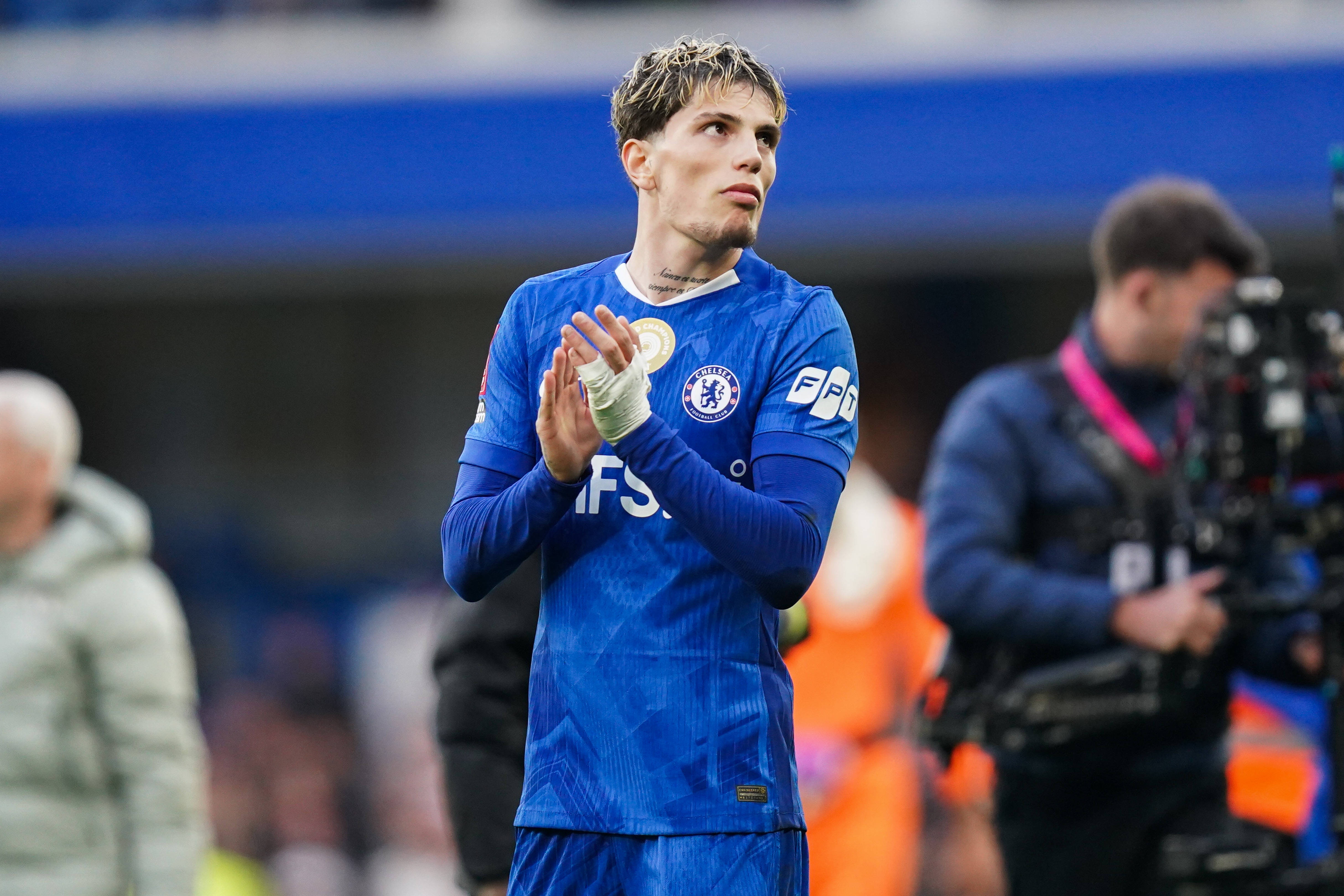 切尔西今夏可售加纳乔，租借不在考虑范围