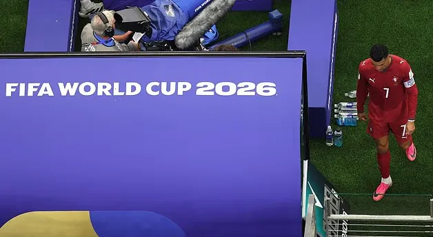 C罗6届世界杯11球终结，41岁葡萄牙传奇最后一战出局