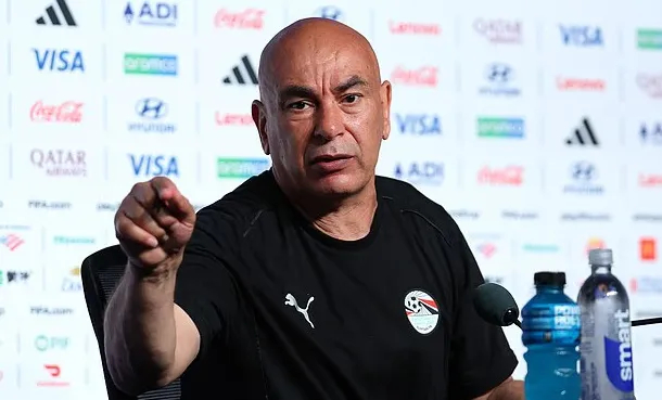VAR双重标准？FIFA强者特权：阿根廷获利，埃及遭无视，C罗获特赦