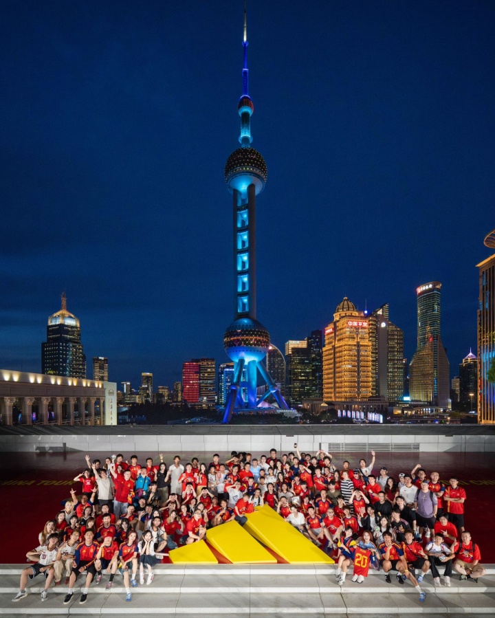 佩德里社媒总结中国行:三站打卡,拼音致谢 佩德里社媒总结中国行:三站打卡,拼音致谢