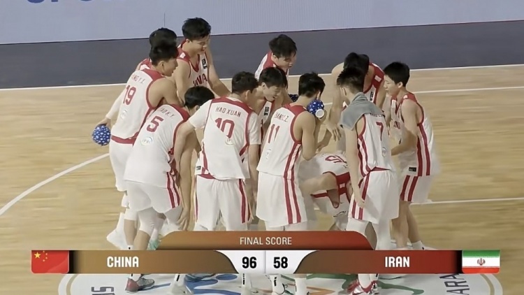 U18男篮亚洲杯中国队96-58伊朗 李俊贤17分7板6帽锁定小组头名 U18男篮亚洲杯中国队96-58伊朗 李俊贤17分7板6帽锁定小组头名